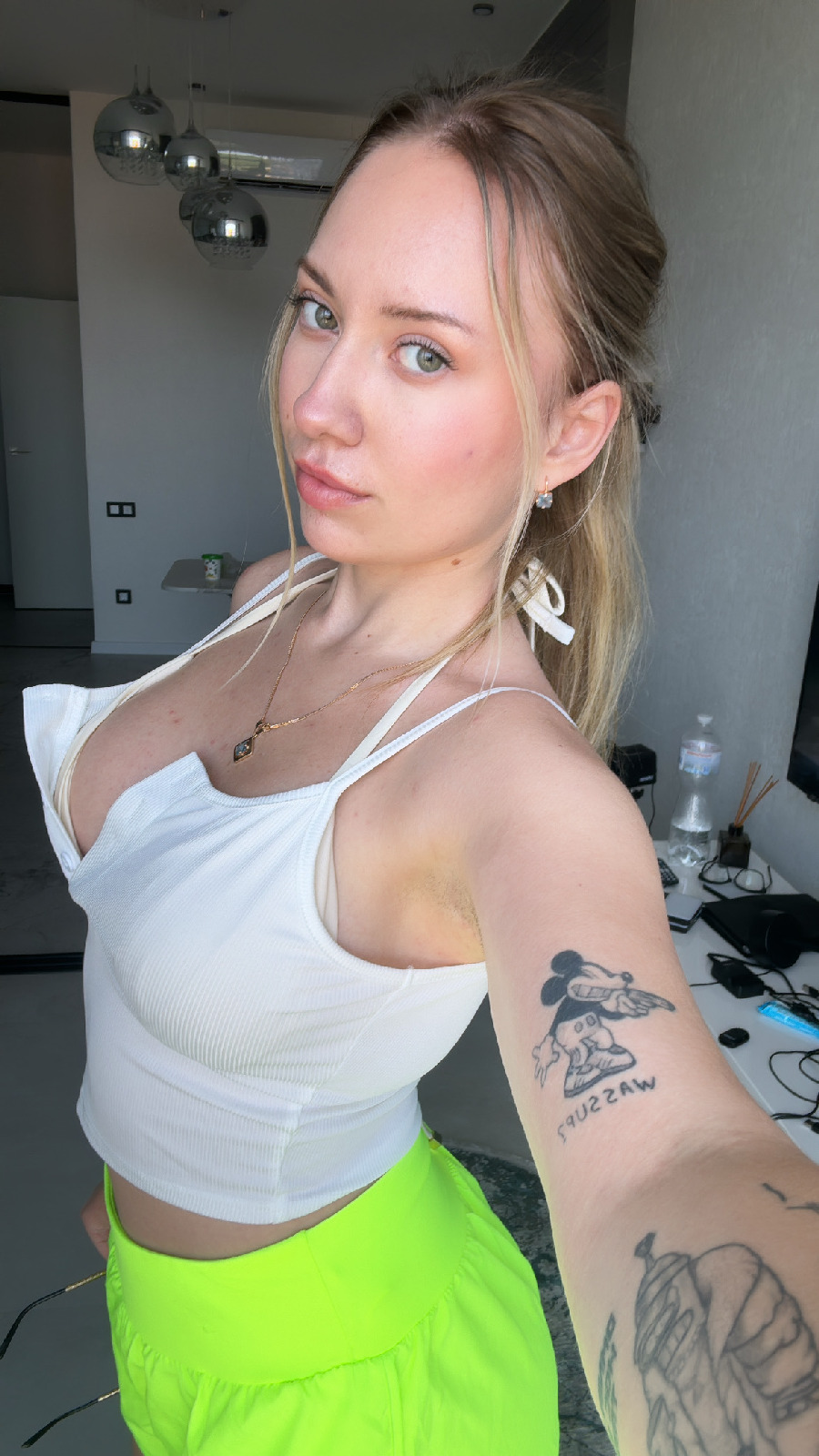 KateV in her underwear in Saharanpur