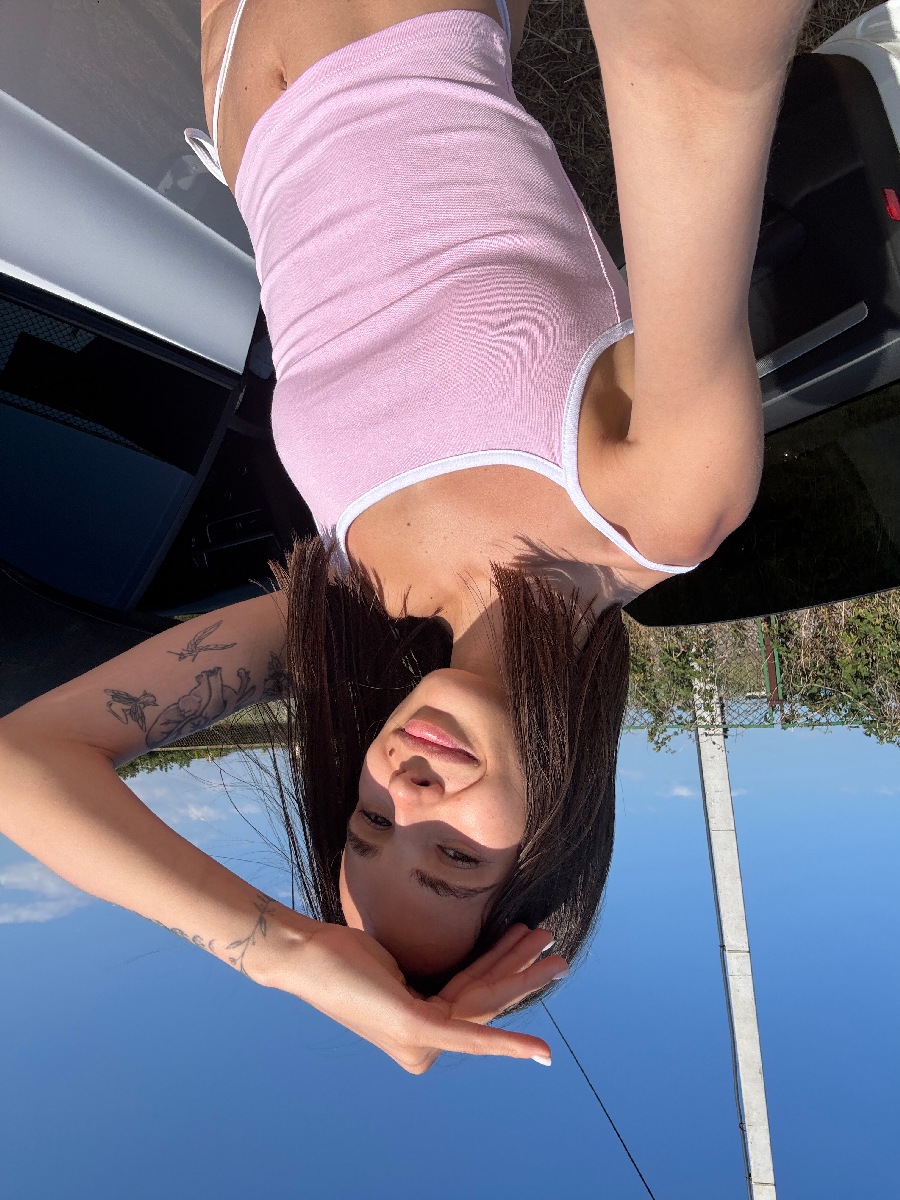 Sexy model Tina in Saharanpur